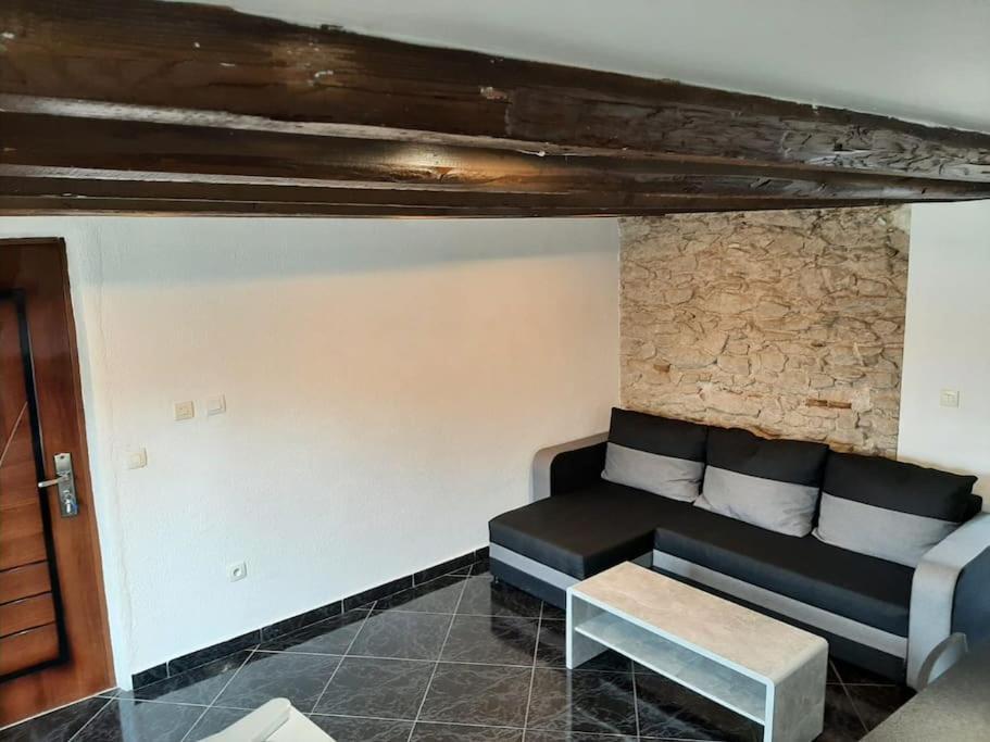 T3 Hyper-Centre Au Calme Tout Equipe Parking Prive Apartment Castres  Luaran gambar